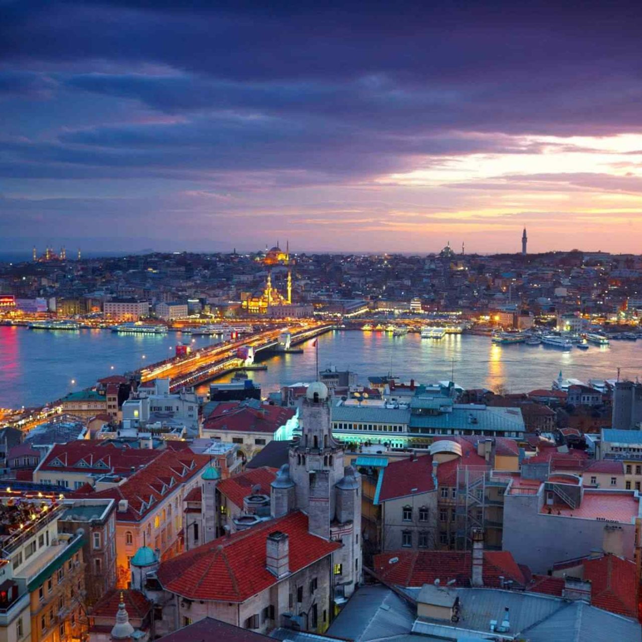 https://www.traveltomoroco.com/wp-content/uploads/2018/09/destination-istanbul-01-1280x1280.jpg
