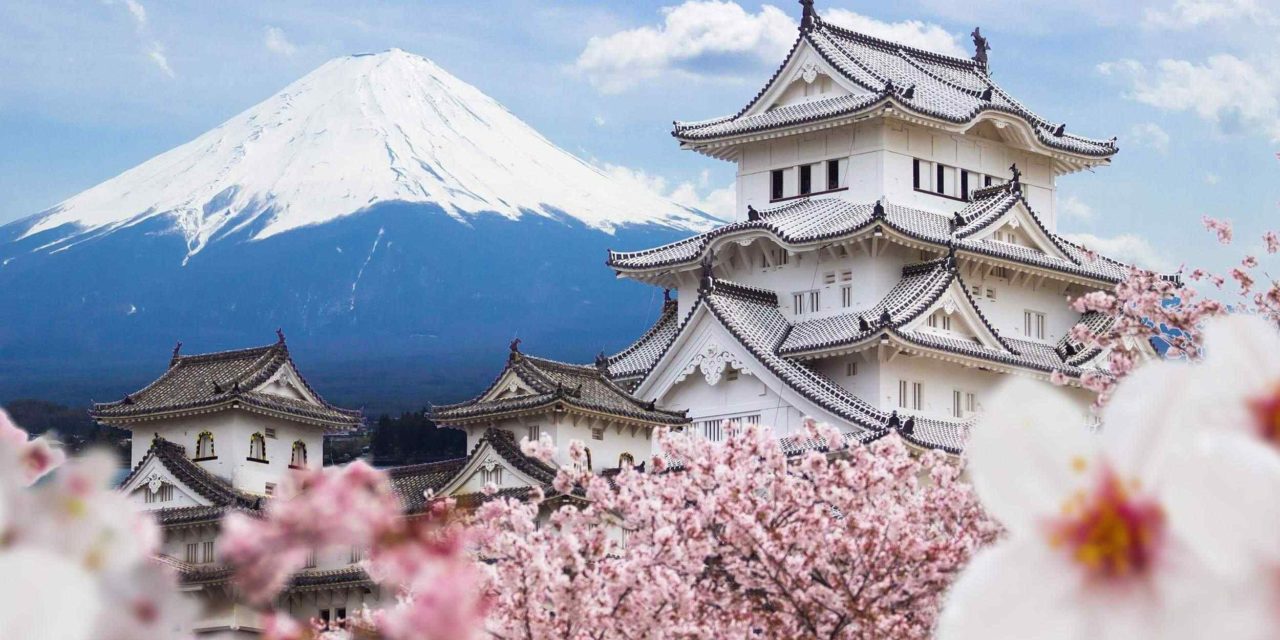 https://www.traveltomoroco.com/wp-content/uploads/2018/09/japan_01-1280x640.jpg